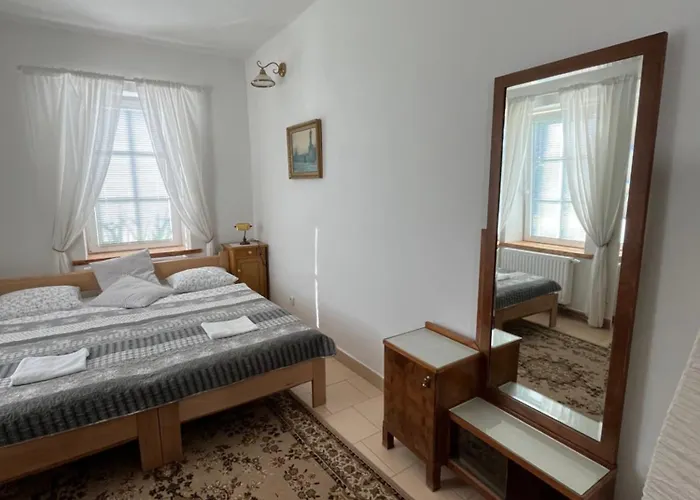 Ubytování v soukromí Statek 100dola 7 A 8 Lukova
