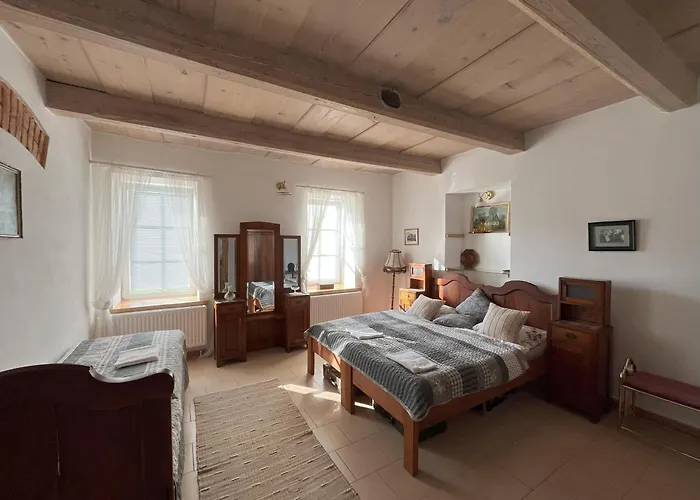 Ubytování v soukromí Statek 100dola 7 A 8 *